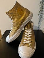 Converse chucks Gold high 39,5 Schuhe sneaker weiß Frankfurt am Main - Seckbach Vorschau