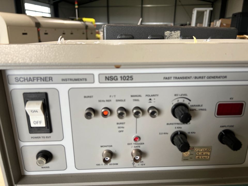 Schaffner NSG 1025 Fast Transient  Burst Generator in Langen Emsland