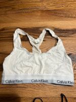 Calvin klein Bralette weiß Sport bh m 38 weiß Nordrhein-Westfalen - Ratingen Vorschau