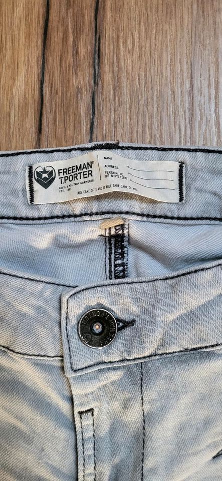 Freeman T.Porter  Jeans. Gr 30/32 in Gotha
