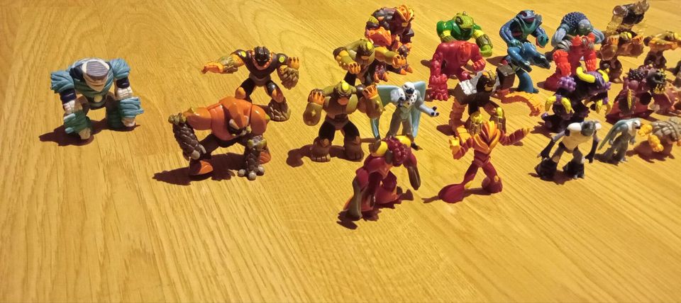 32 Giochi Actionfiguren in Borgsdorf