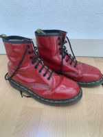 Rote Lack Dr. Martens Original Made in England UK6 Gr.39 Docs Düsseldorf - Stadtmitte Vorschau