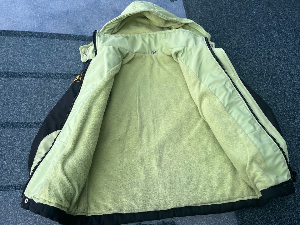 Jack Wolfskin Winterjacke Gr  104 in Hambühren