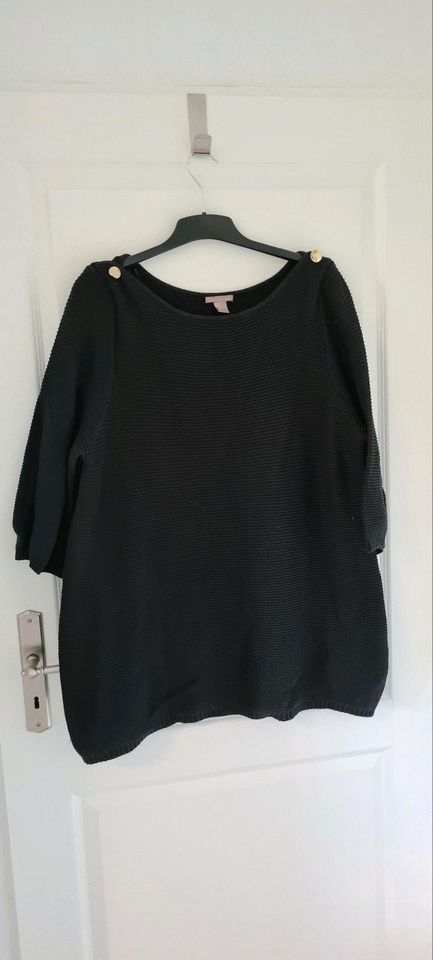 Pullover mit goldenen Knöpfen große Größen 2XL H&M in Schüttorf