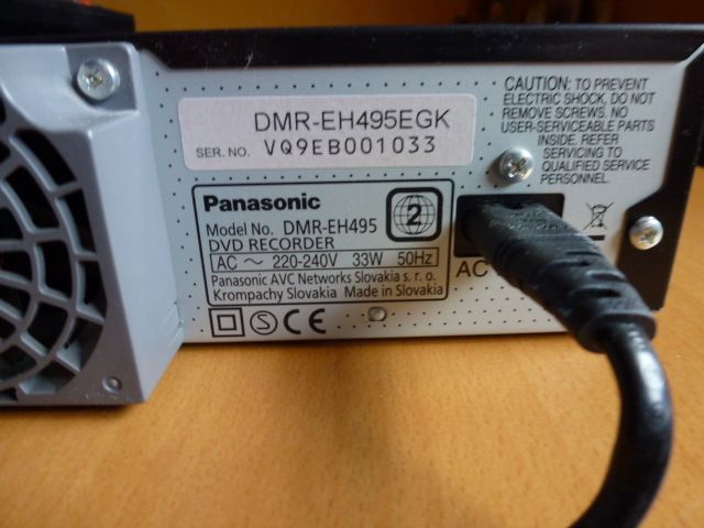 Panasonic DVD-Rekorder DMR-EH495EGK im guten Zustand in Pünderich