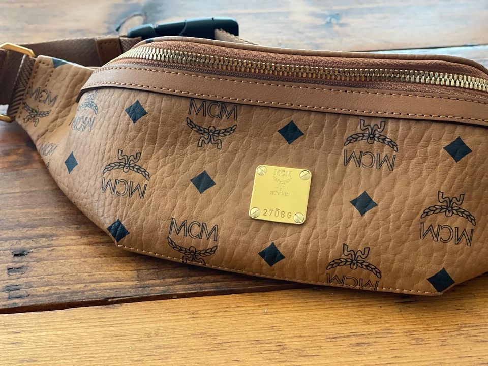 MCM Fursten Gürteltasche, Bauchtasche Cognac (Small) in Witten