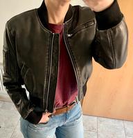 Fake- Lederjacke, kurz, tailliert, Clockhouse, Gr. 36 wie neu Sachsen - Grimma Vorschau