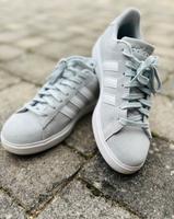 Adidas Sneaker grau Gr. 42 / 9,5 Saarland - Homburg Vorschau