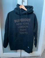 Superdry Hoodie schwarz mit Kapuze Größe 36-38 Niedersachsen - Stade Vorschau