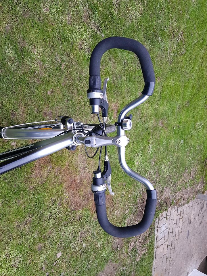 28 Zoll Herren Fahrrad 21 Gang in Pfaffenhofen a. d. Roth