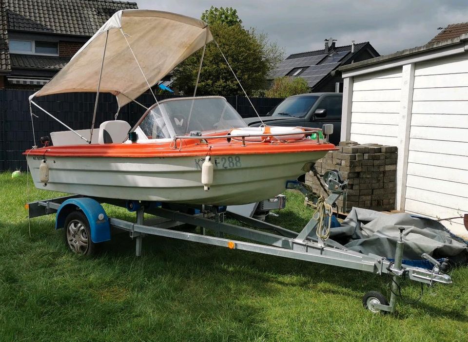 Motorboot sportboot angelboot gfk in Harsewinkel - Greffen