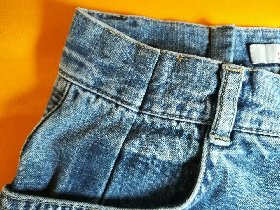 * original S´OLIVER Jeans Hose Gr. 140 mit Patches * in Hechingen