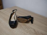 Unisa Damenschuhe 38 Leder Schwarz neuwertig Sachsen - Mittelbach Vorschau