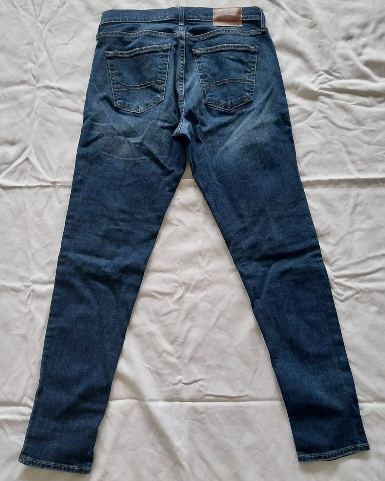 Hollister Herren Jeans in Waldbronn