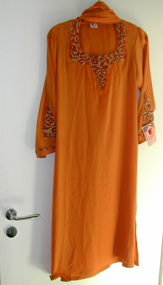 Neu. Kostüm bestickt / Kleid+Hose+Schal Shalwar orientalisch 3tlg in Bad Mergentheim