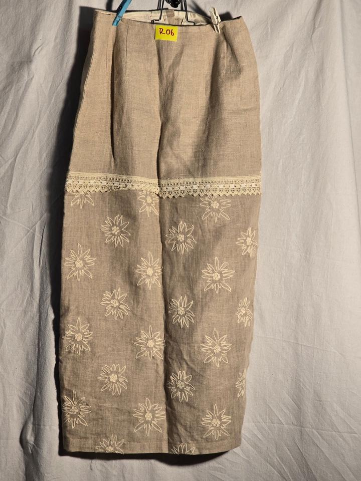 Rock/Dirndlrock Landhausstil Leinen beige, Gr. 34-36 in Unterschleißheim