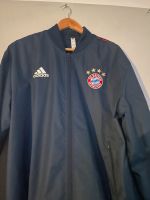 FC Bayern Nylon Bomberjacke Navy blue (selten) in Größe L Brandenburg - Hohen Neuendorf Vorschau