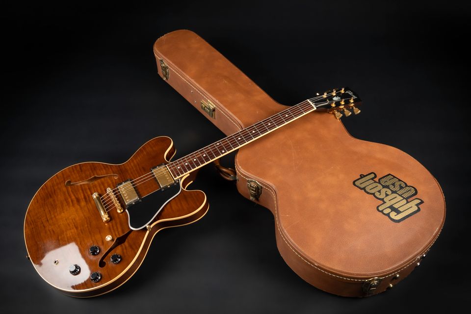 1999 Gibson ES-335 Dot Reissue Walnut GH | Custom Shop Good Wood in Niebüll