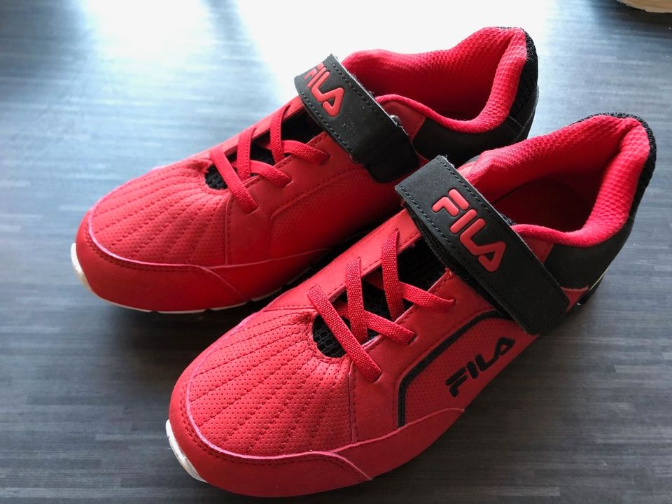 FILA Hallenturnschuhe Gr.37 in Kolbermoor