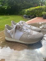 Closed Sneaker beige-weiß, Gr. 41, neuwertig München - Altstadt-Lehel Vorschau