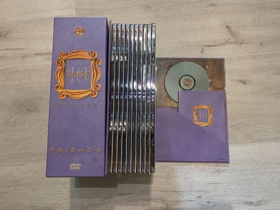Friends 10 Jahre DVD-Box (komplette Serie) in Osnabrück