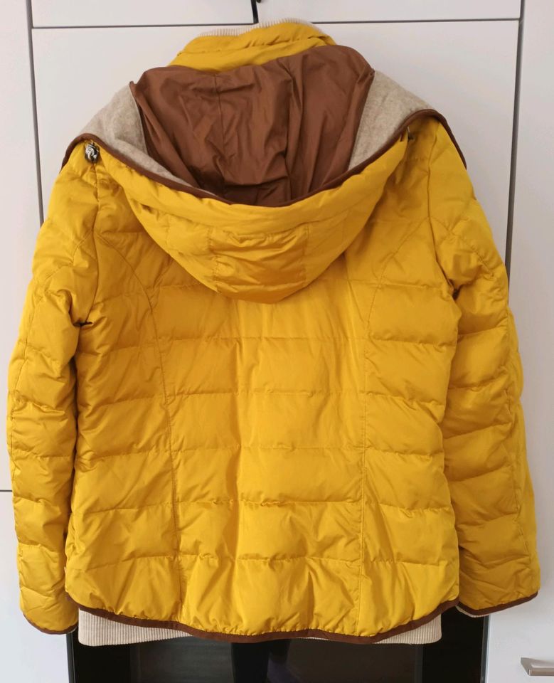 S.Oliver Winterjacke goldgelb 38 *neu* in Bahlingen