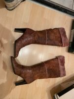 Guess Stiefel, vintage Look, braun mit dunkelrosa Fell Rodenkirchen - Sürth Vorschau