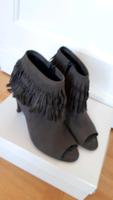 Kennel & Schmenger Peep Toe Fransen Stiefelette grau 38 1/2 € 229 Rheinland-Pfalz - Linz am Rhein Vorschau