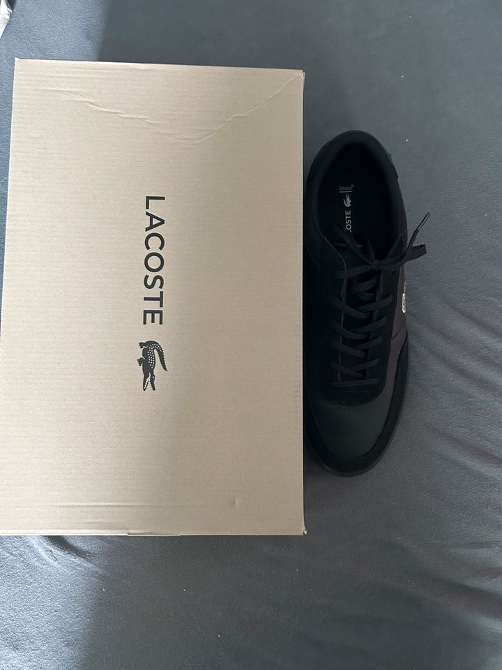 Lacoste Court Master Schwarz Größe 44 in München