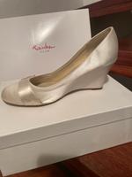 Brautschuhe Gr 41 mit Gebrauchsspuren Bayern - Zorneding Vorschau