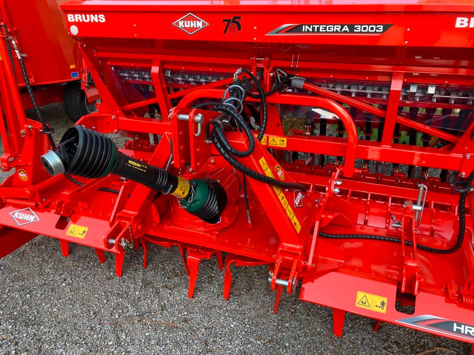 KUHN INTEGRA 3003 24SD Drillkombination Nr.: 5142 in Cloppenburg