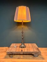 Sehr schöne dekorative antike Stehlampe, Vintage, Retro Sachsen-Anhalt - Coswig (Anhalt) Vorschau