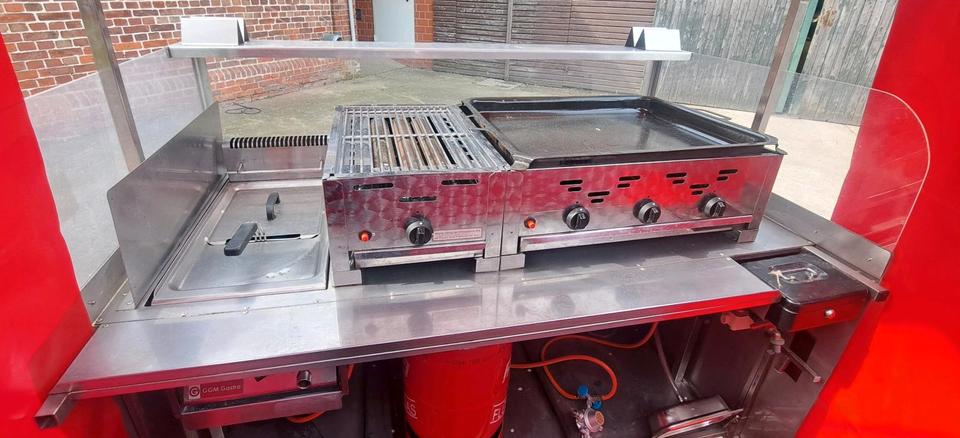 Streetfood BBQ Grillstation, Imbiss, Eventservice, Buffetwagen in Kirchlinteln