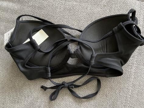 Abercrombie & Fitch Push-Up Bikini-Oberteil NEU 32A XXS schwarz in Stadtallendorf