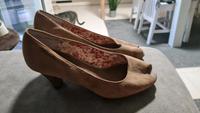 Pumps Marke Tamaris Größe 40 Hessen - Büttelborn Vorschau