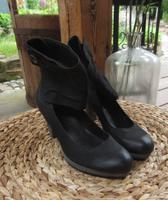 HÖGL Damen Absatzschuh Stieflette Pumps schwarz Leder Gr. 4,5 37 Thüringen - Winterstein Vorschau