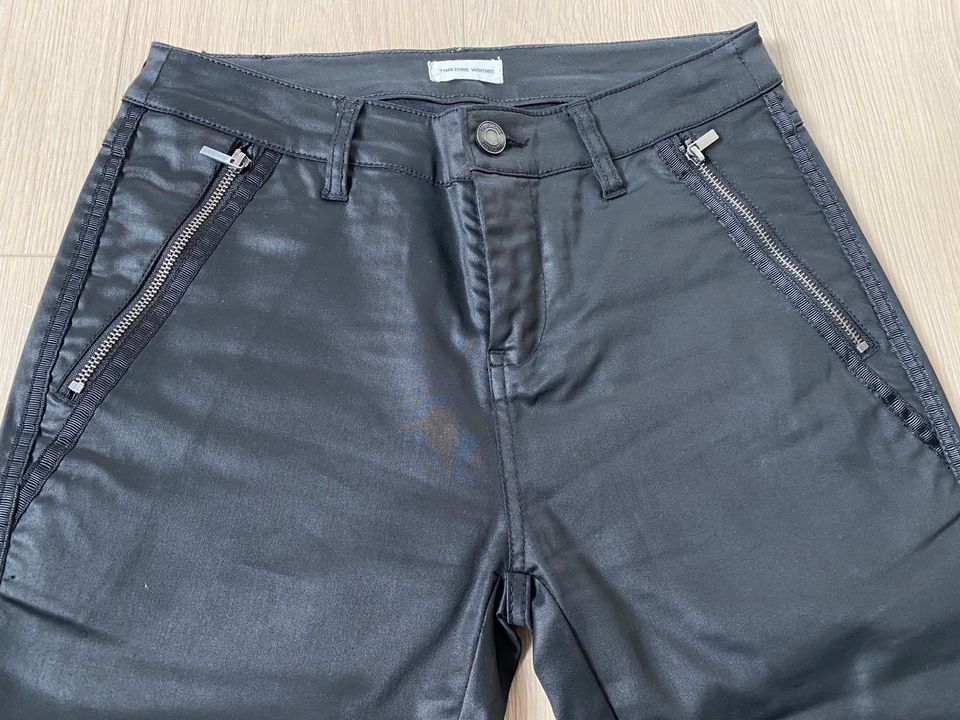 NEU Schicke schwarze Hose von Timezone Gr. 25 in Neuss