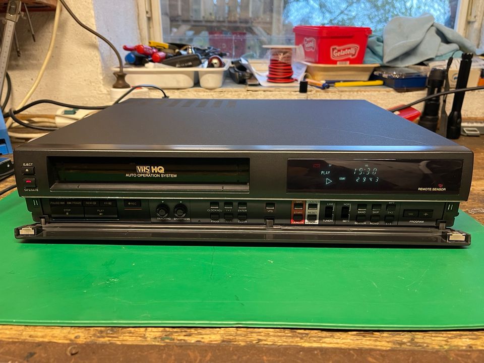 Goldstar VHS Videorecorder in Südbrookmerland