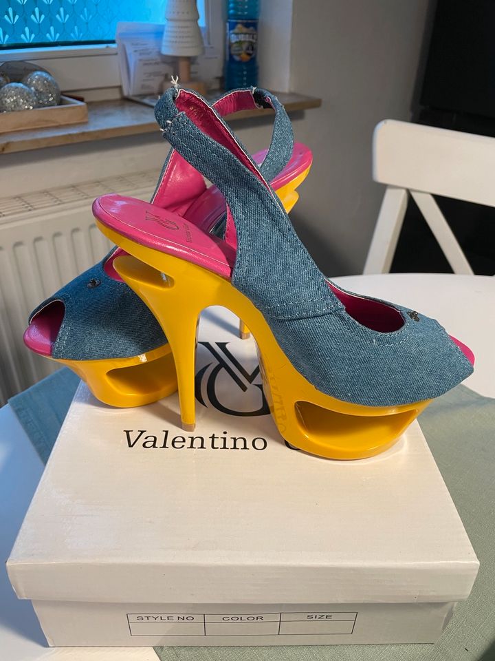 Valentino Giaro High Heels Gr 38 in Nordrhein-Westfalen - Bottrop | eBay  Kleinanzeigen ist jetzt Kleinanzeigen