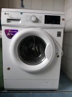 Waschmaschine zu verschenken von LG pumpt nicht ab Schleswig-Holstein - Groß Rheide Vorschau