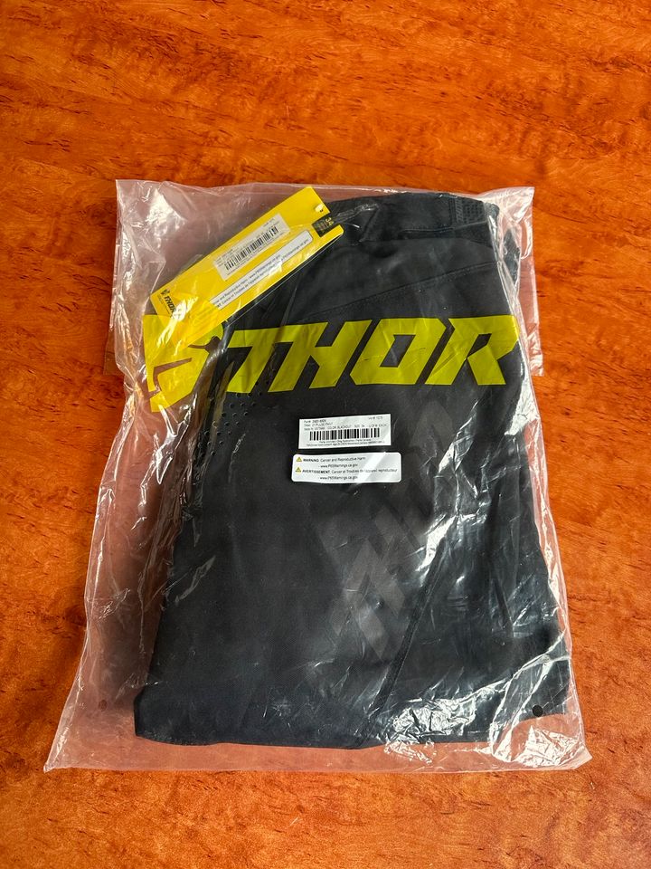 Motocross Enduro Thor Hose Gr. 34/L Neu in Winnenden