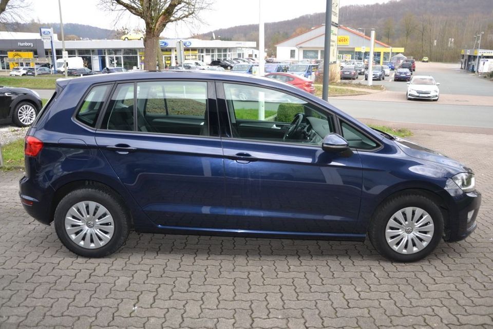 Volkswagen Golf Sportsvan 1.2 TSI BMT Trendline*Standheizun in Bad Driburg