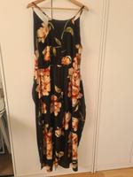 Lüftiger Jumpsuit von Apricot mit floralem Must – Größe M L Bayern - Augsburg Vorschau