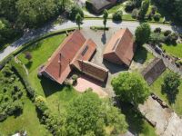 Hofanlage mit einem Fachwerk-Bauernhaus u. Nebengebäuden. Niedersachsen - Fürstenau Vorschau