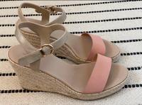 ♥️ Wedges Keilsandalen 39 Sandalen Pumps Bayern - Fahrenzhausen Vorschau