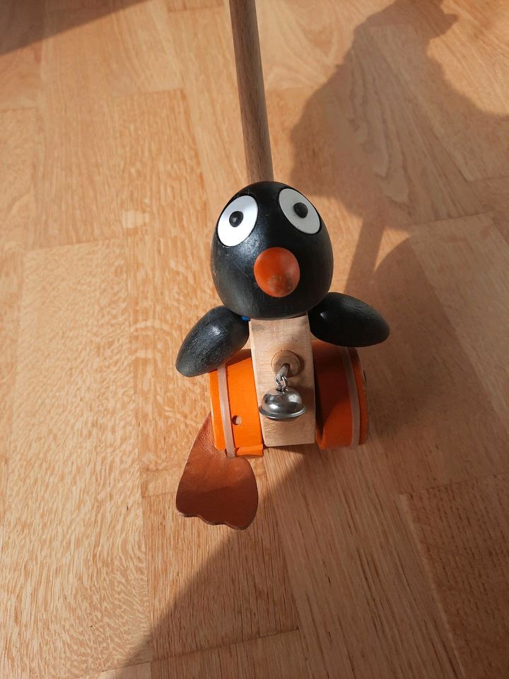 Schiebetier Pinguin in Stuttgart