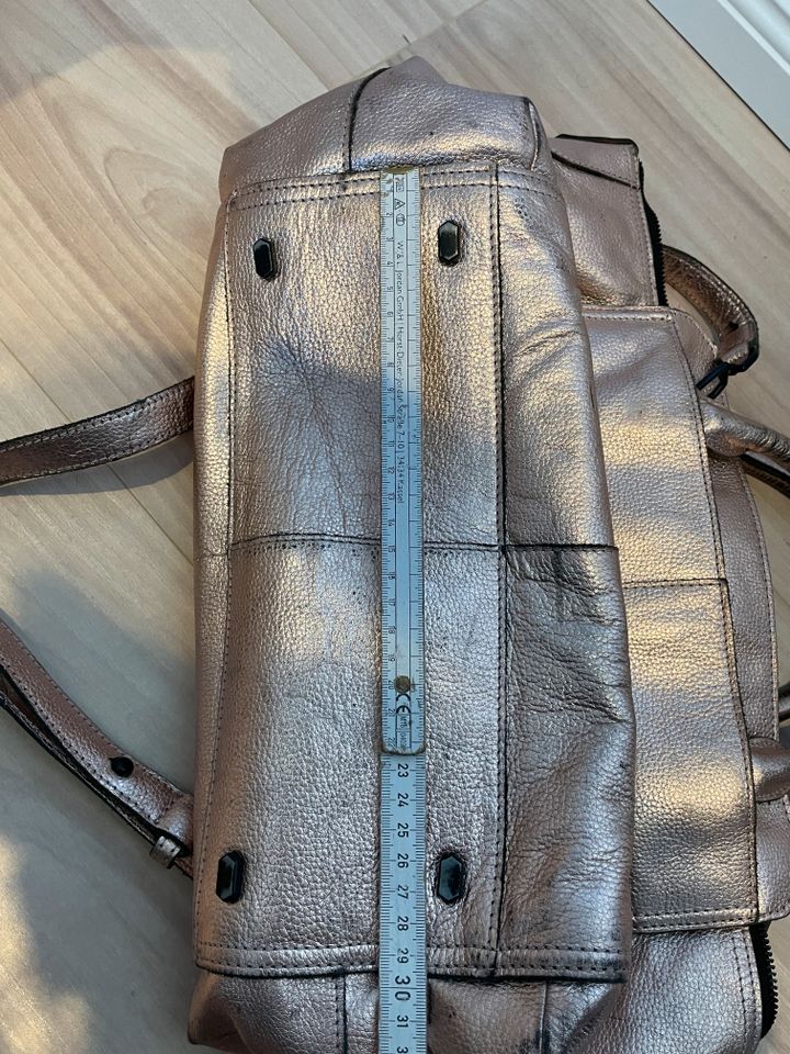 Liebeskind Multiway Handtasche Rosegold Leder in Hannover