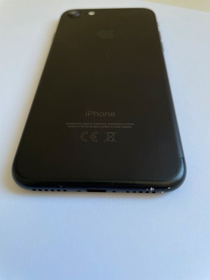iPhone 7 Black 128 GB in Lützelbach
