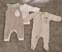 Baby Strampler Schlafanzug unisex neutral 62 Baden-Württemberg - Löchgau Vorschau