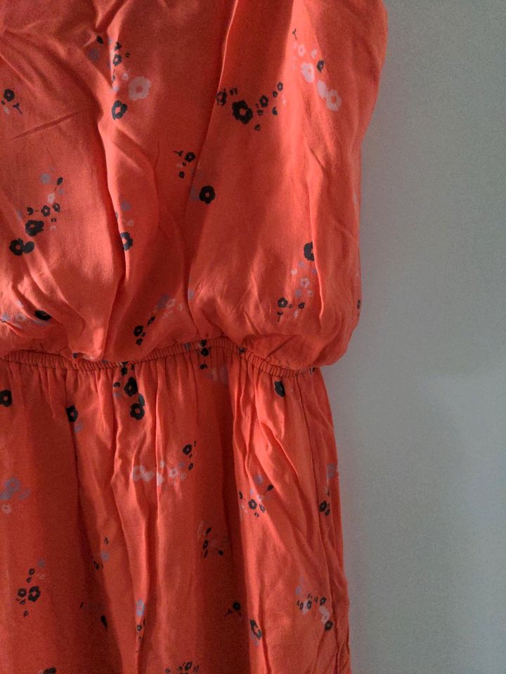 Sommerkleid Kleid Maxikleid Aprikot Blumen Muster in Dortmund